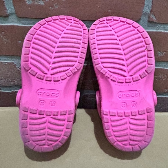 Crocs toddler boys (girls) pink size 10 EUC - Picture 5 of 5